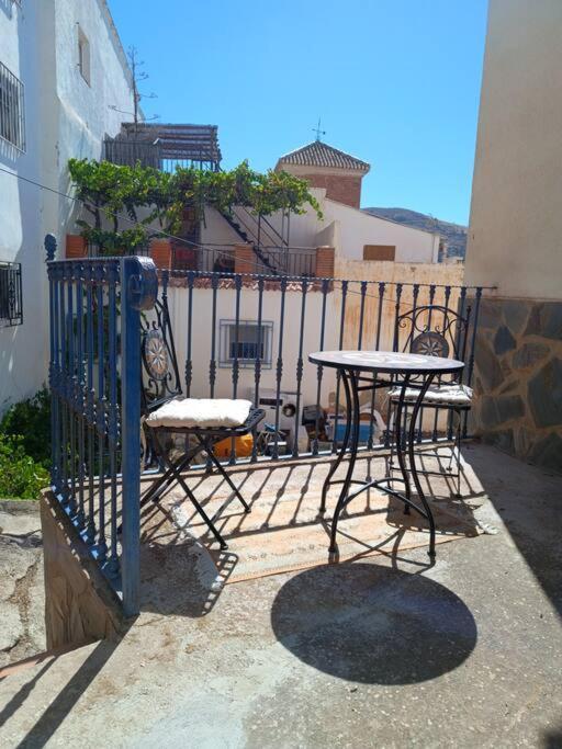 Casa Heli - Ruim Appartement Met Dakterras In Polopos Kültér fotó